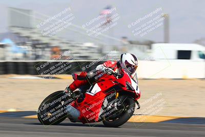 media/Jan-14-2024-SoCal Trackdays (Sun) [[2e55ec21a6]]/Turn 16 Set 2 (1125am)/